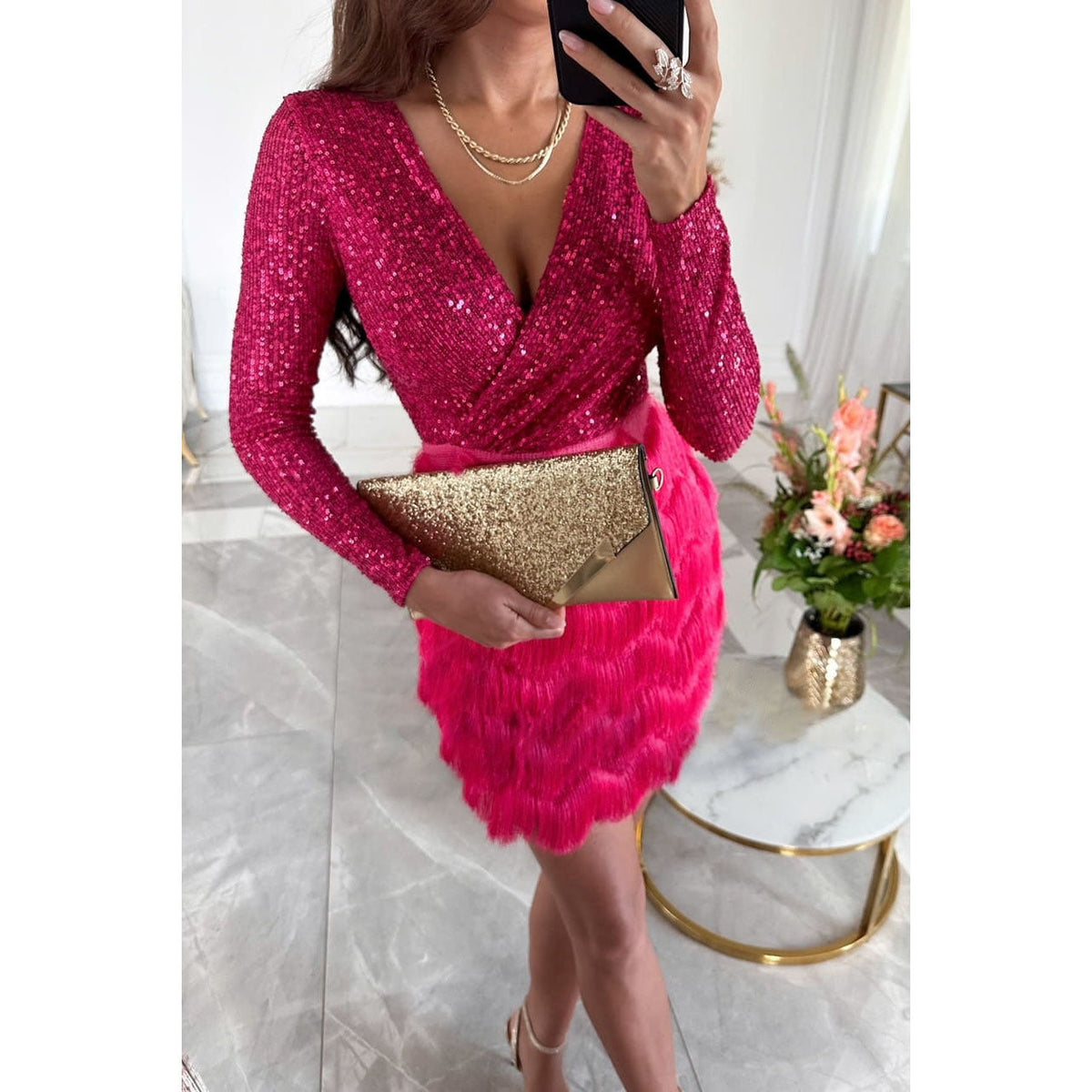 Women's V-Neck Statement Sleeve Dress