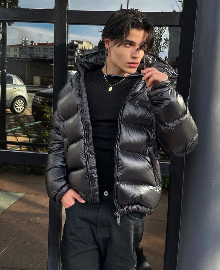 Men's Black Sherpa-Lined Quilted Hooded Jacket