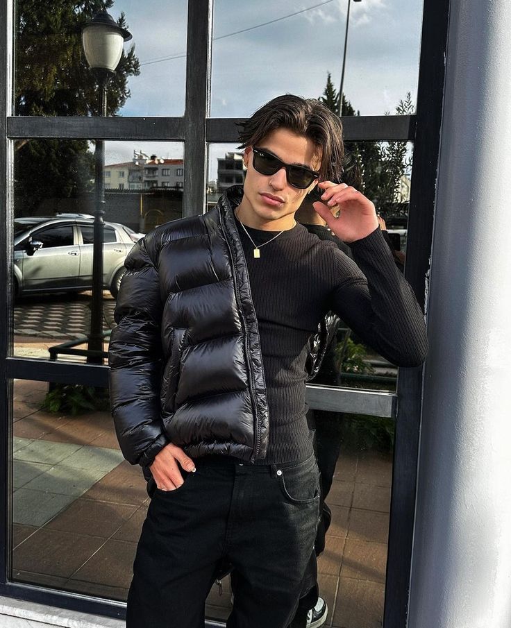 Men's Black Sherpa-Lined Quilted Hooded Jacket